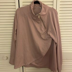 Light mauve sweatshirt